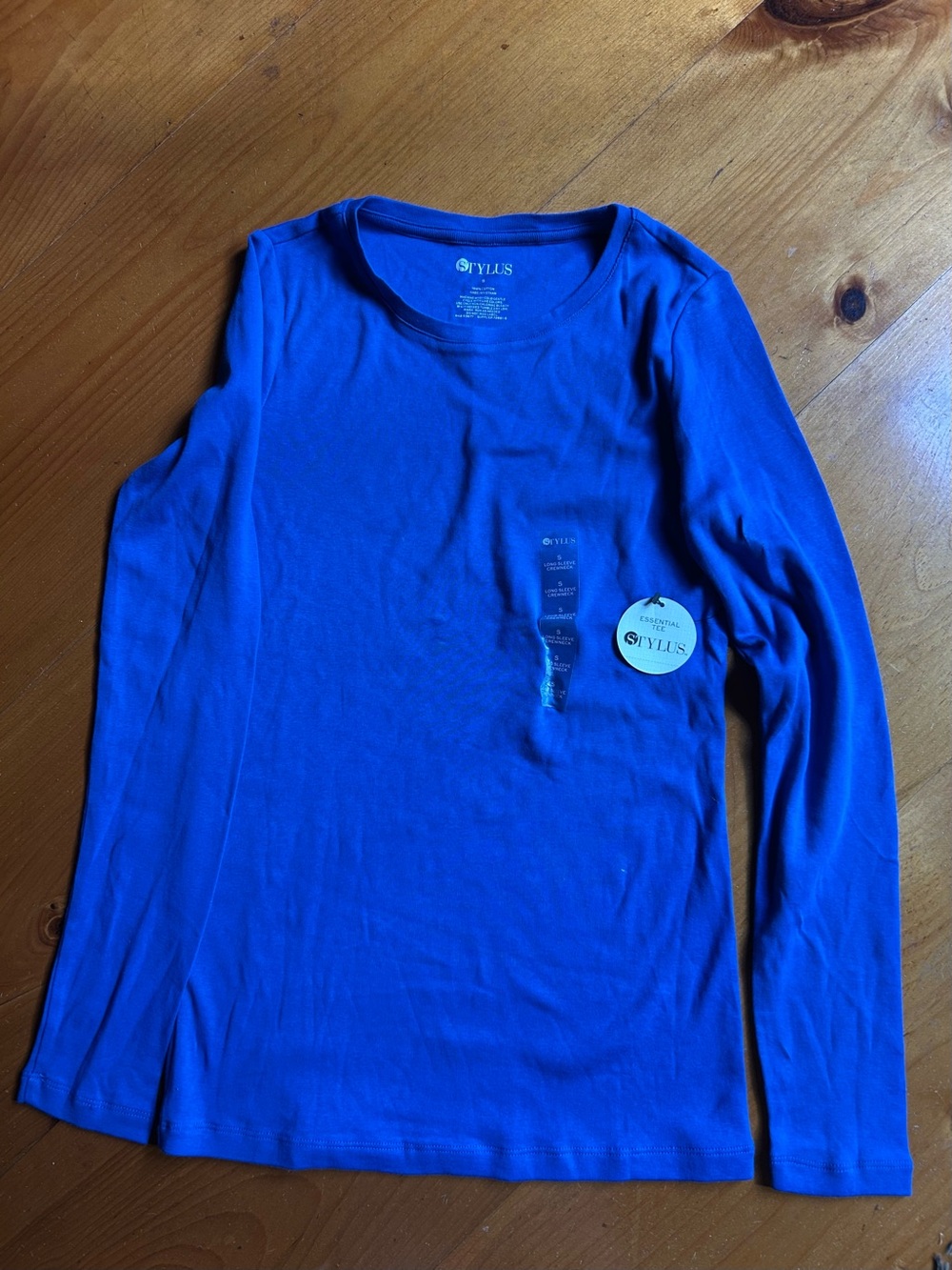 STYLUS Long Sleeve Crew Neck Top - Bright Blue